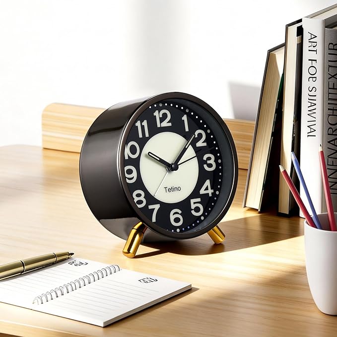 Analog Alarm Clock,Super Silent Non Ticking Small Clock with Night Light, Battery Operated, Simple Design, for Bedroom, Bedside, Desk, Adult, Kid, Gift,Ideal Decor (Light Luxury Gray)