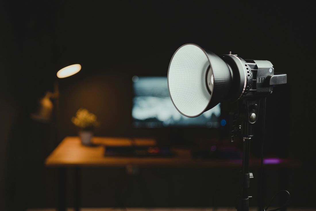 [OFFICEMENT LAB] The Physics of Focus: How Color Temperature Dictates Cognitive Output