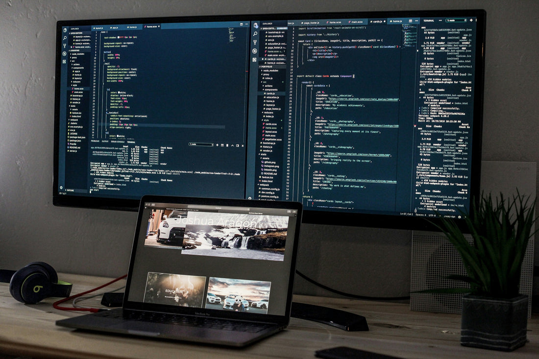 [OFFICEMENT] The "1-Inch Rule": Is Your Monitor Secretly Hurting Your Neck?