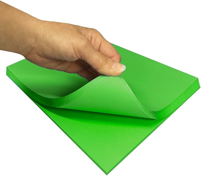 Colored Bond Paper Bundle 8.5" x 11", 20lbs, 100 Pages, Green