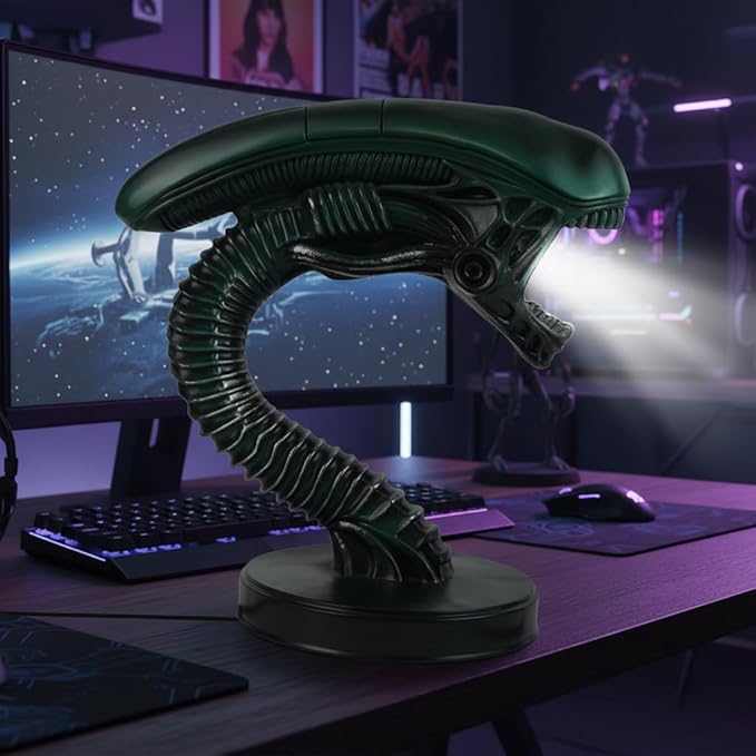Alien Space Monster LED Desk Lamp 3D Resin Night Light for Sci-Fi Lovers, Alien Desk Lamp, Home Decorative Lighting; Horror Inspired Decorative Lamp for Desk, or Bedside Table (Mid Century)