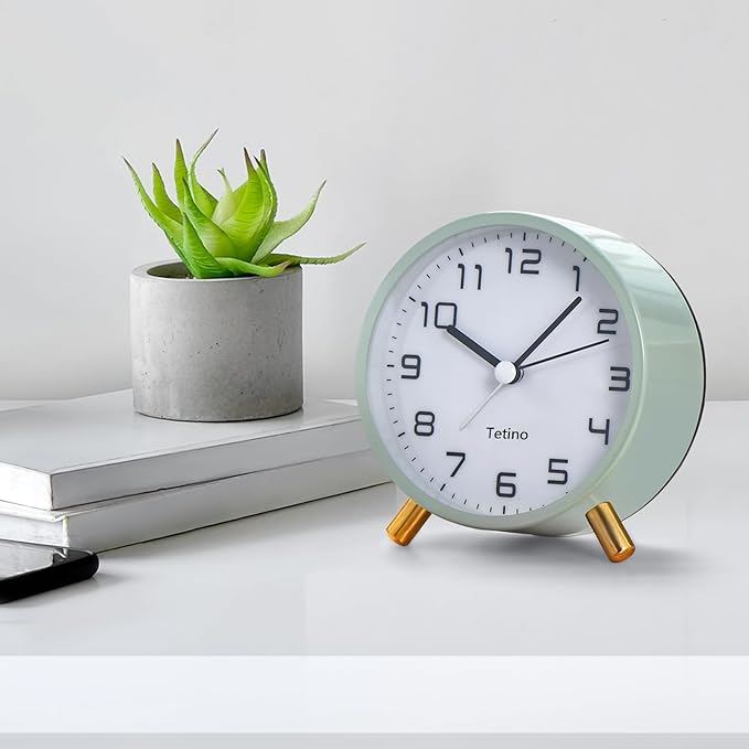 Analog Alarm Clocks,Retro Metal Desk Silent Non Ticking Small Clock with Night Light,Battery Operated,Simple Design,for Bedrooms, Bedside,Office,Home Décor (White)