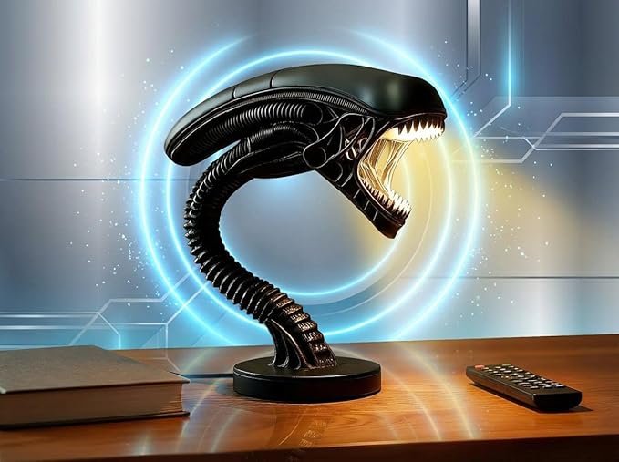 Alien Space Monster LED Desk Lamp 3D Resin Night Light for Sci-Fi Lovers, Alien Desk Lamp, Home Decorative Lighting; Horror Inspired Decorative Lamp for Desk, or Bedside Table (Mid Century)