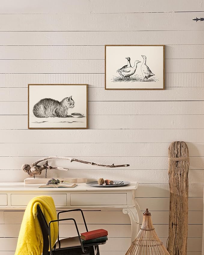 ARPEOTCY Vintage Framed Canvas Wall Art, Rustic Duck Painting Nursery Bathroom Decor, Classical Wall Art for Living Room Bedroom Office, Vintage Animal Pictures Decor Aesthetic(12x16 Inch)