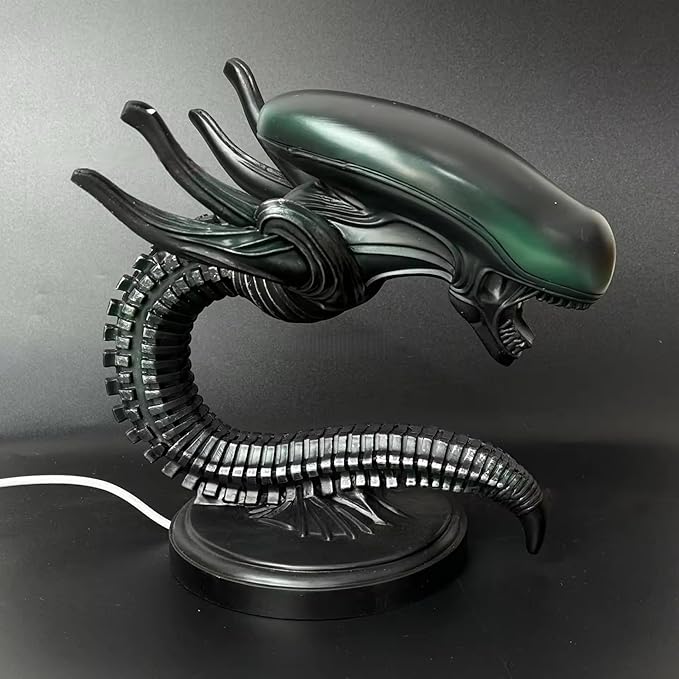 Alien Space Monster LED Desk Lamp 3D Resin Night Light for Sci-Fi Lovers, Alien Desk Lamp, Home Decorative Lighting; Horror Inspired Decorative Lamp for Desk, or Bedside Table (Modern)