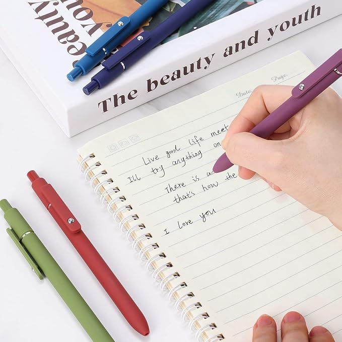 FIOVER High-End Vintage Gel Pens, 5-Pack 0.5mm Fine Point Black Ink Pens with Soft Grip & Metal Clip, Smooth Writing Retractable Pens for Journaling, Office, Note Taking(Retro color)