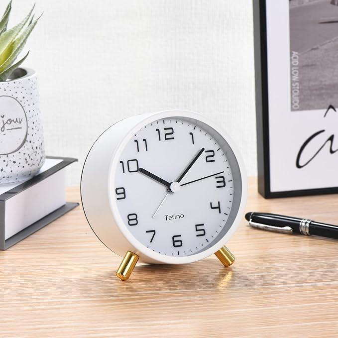 Analog Alarm Clocks,Retro Metal Desk Silent Non Ticking Small Clock with Night Light,Battery Operated,Simple Design,for Bedrooms, Bedside,Office,Home Décor (White)
