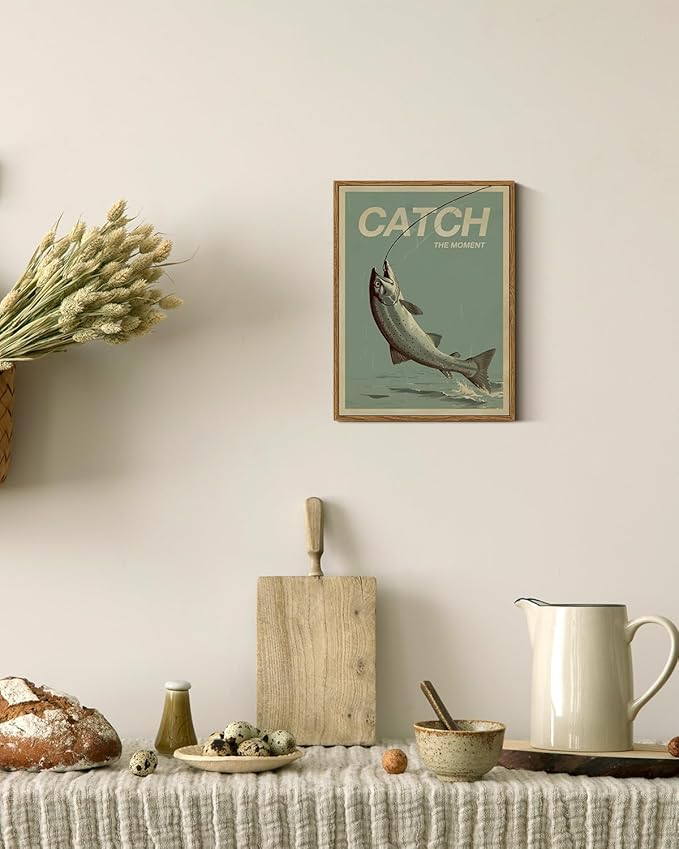 ARPEOTCY Vintage Framed Canvas Wall Art, Vintage Wall Art for Living Room, Catch The Moment Fish Animal Bathroom Picture Decor, Birthday Fathers Day Christmas Fishing Gifts for Men (12x16 Inch)