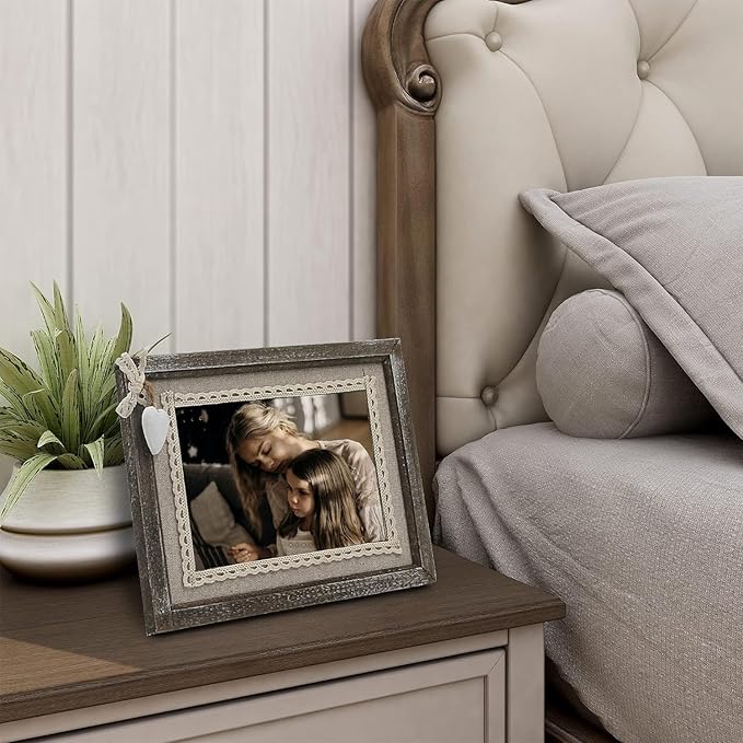 Afuly 4x6 Rustic Picture Frame White Heart Picture Frame Cute Burlap Distressed Wood Photo Frames Farmhouse Decor for Wall or Tabletop Display, Birthday Gifts for Mom Grandma