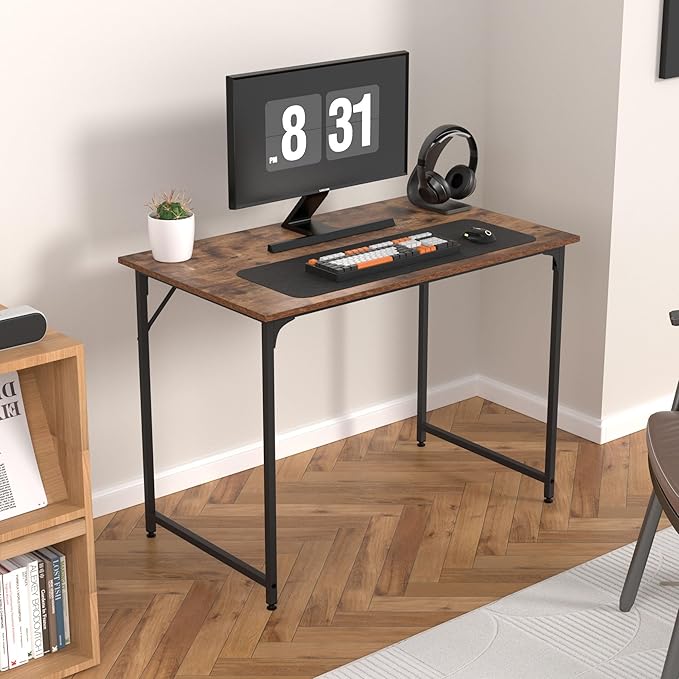 39 Inch Computer Desk with Wood Board and Metal Frame, Modern Simple Style Work Desk with Adjustable Feet, Study Gaming Desk Table for Home Office, Bedroom, Small Spaces