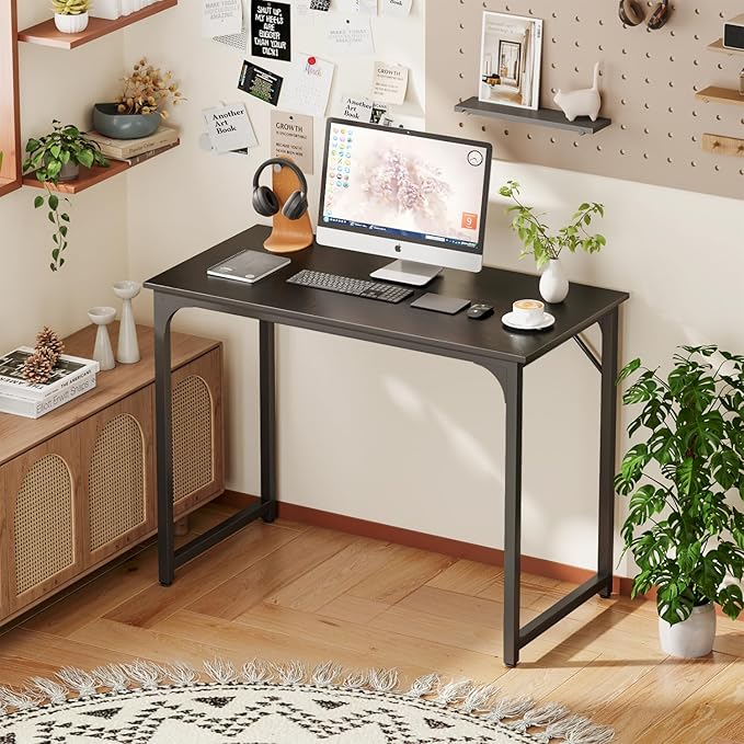 39.4" Inch Computer Desk, Home Office Desk, Modern Work Desk, Writing Desk for Small Space, Simple Desk, PC Table, Gaming Desk, Space-Saving Workstation, Black