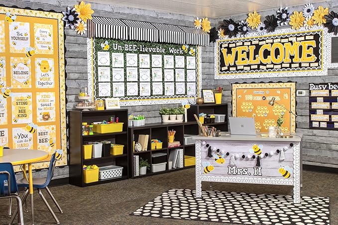 Teacher Created Resources Gray Wood Better Than Paper Bulletin Board Roll (TCR77035)