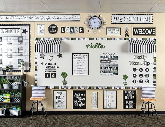 Teacher Created Resources Modern Farmhouse Perpetual Calendar Mini Bulletin Board (TCR8509)
