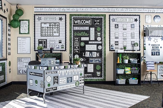 Teacher Created Resources Modern Farmhouse Perpetual Calendar Mini Bulletin Board (TCR8509)