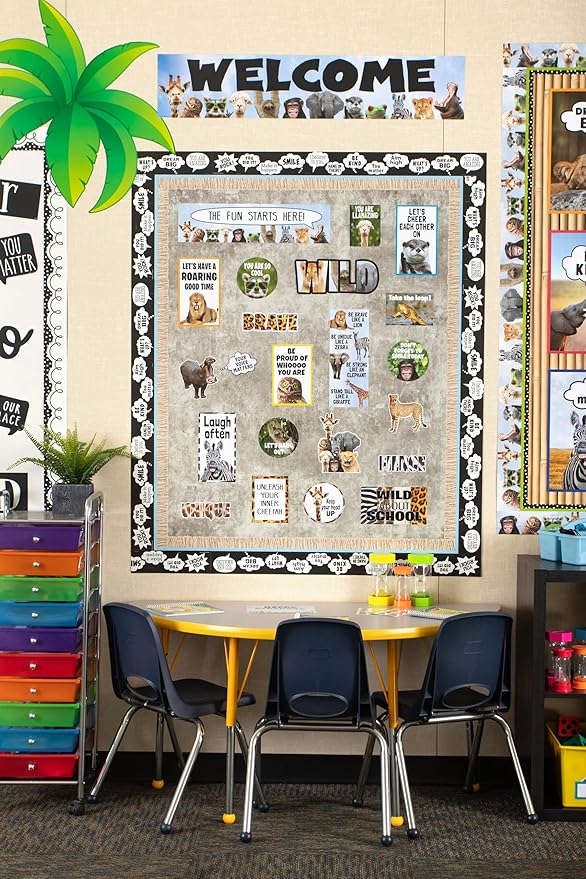 Teacher Created Resources Go Wild Animals Mini Bulletin Board (Pack of 2)